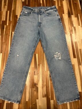 GAP ‘90 Loose High Rise Light Blue Distressed Jeans 524
